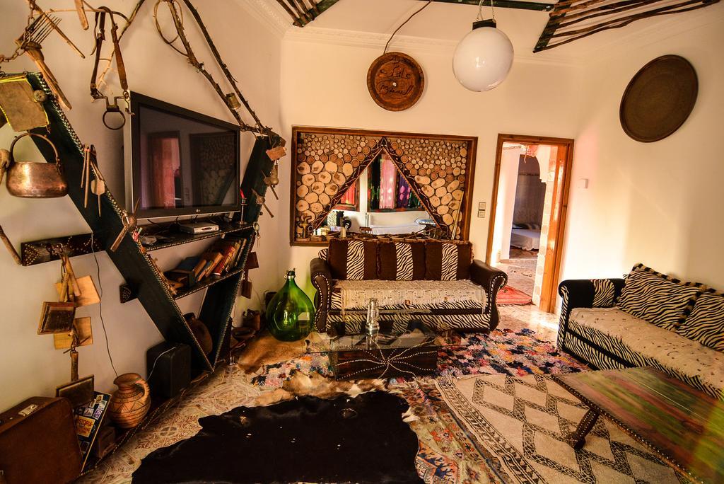 Maison D'Hotes Ait Bou Izryane Timoulilt Eksteriør bilde